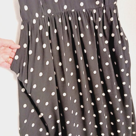 Old Navy, Black & White Polka Dot Sundress, Spaghetti Strap, Pockets, Large - Picture 6 of 15